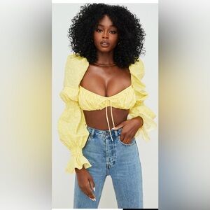 House of CB HENRIETTA 
LEMON FLORAL SHIRRED BRALETTE TOP